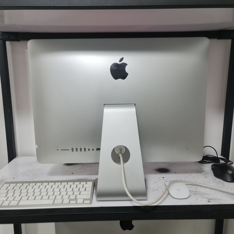 آیمک Apple iMac 2015 با Core i5 نسل 5، رم 8GB و SSD 256GB