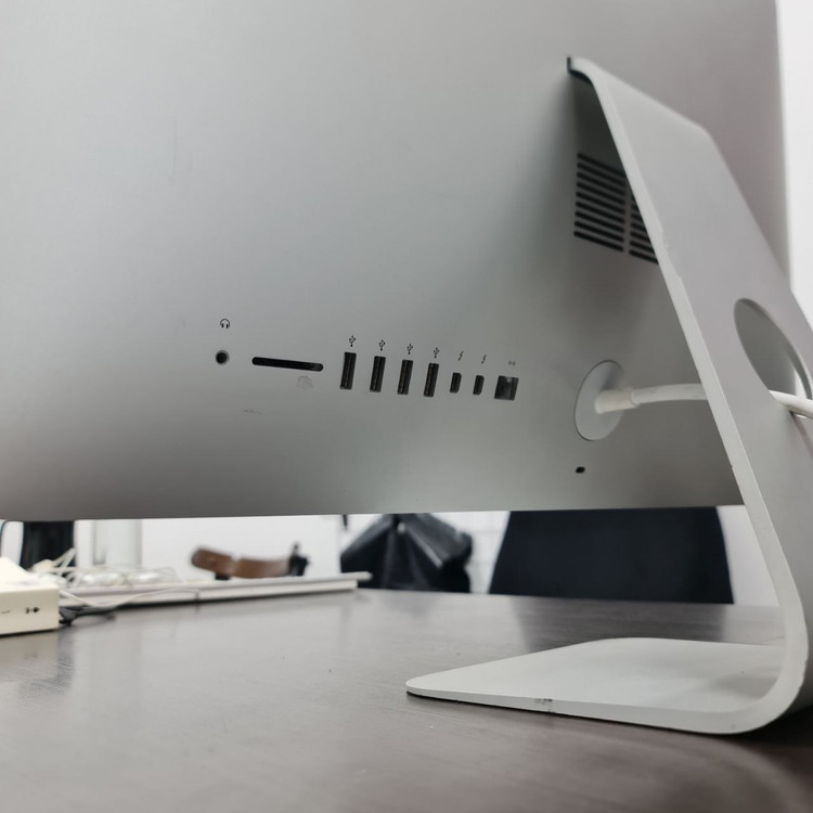آیمک Apple iMac 2014 با Core i5 نسل 4، رم 8GB و هارد 500GB اورجینال